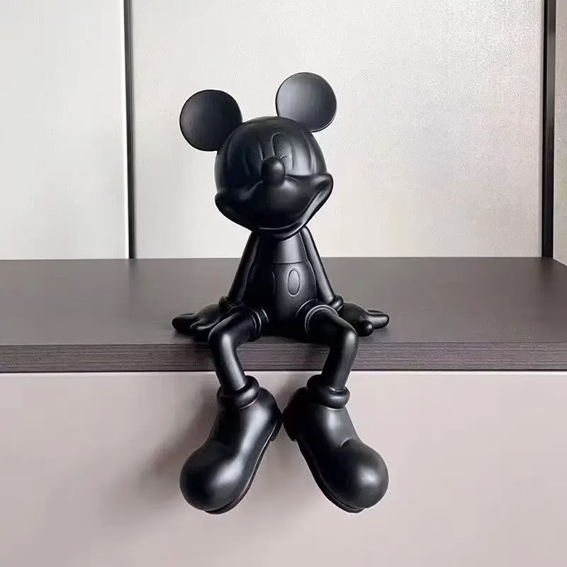 Luxury Mickey Mouse Resin Decoration - Image 6