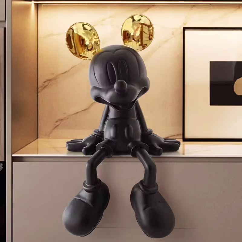 Luxury Mickey Mouse Resin Decoration - Image 3